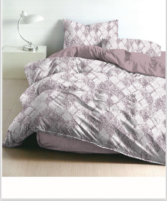 Geometric Comforter
